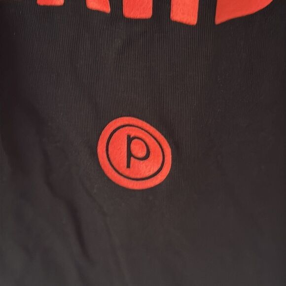 Pure Barre x Tavi Active Twisted Racerback XS – “Barre So Hard” Black Tank NWT - Picture 8 of 11